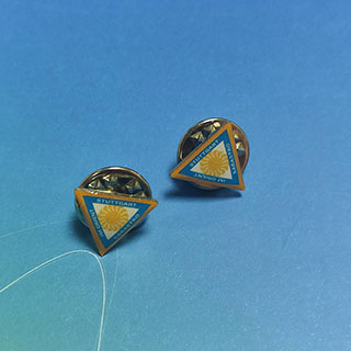 金屬徽章