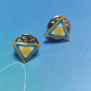 金屬徽章