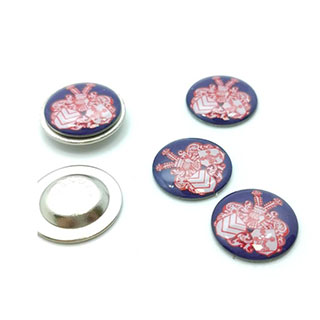 金屬徽章
